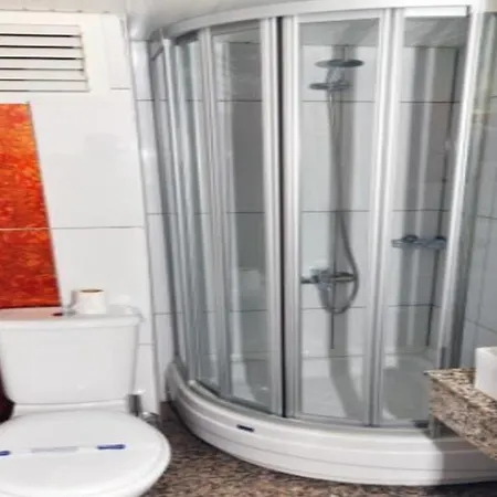 Hotel Lara Atalla 2*